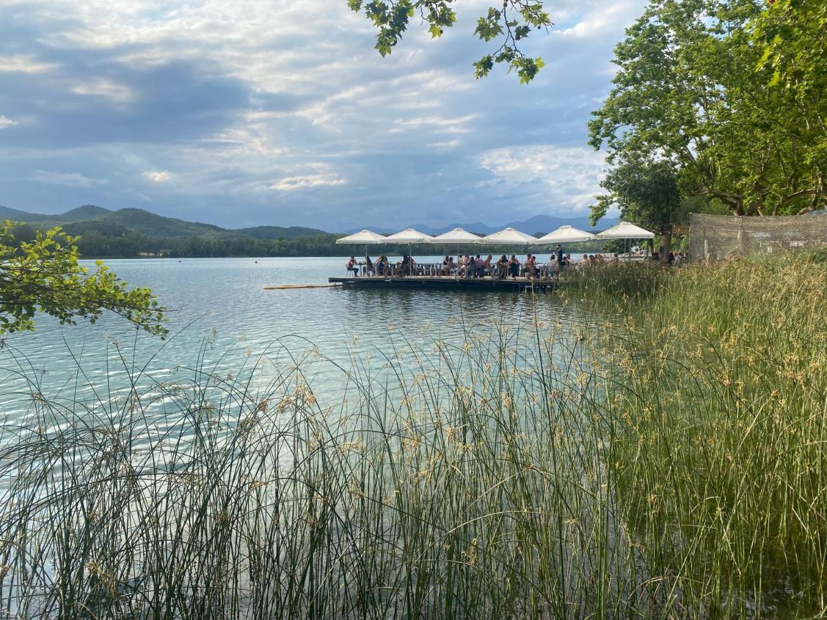 Apartament Aroa S Lake Banyoles Zewnętrze zdjęcie